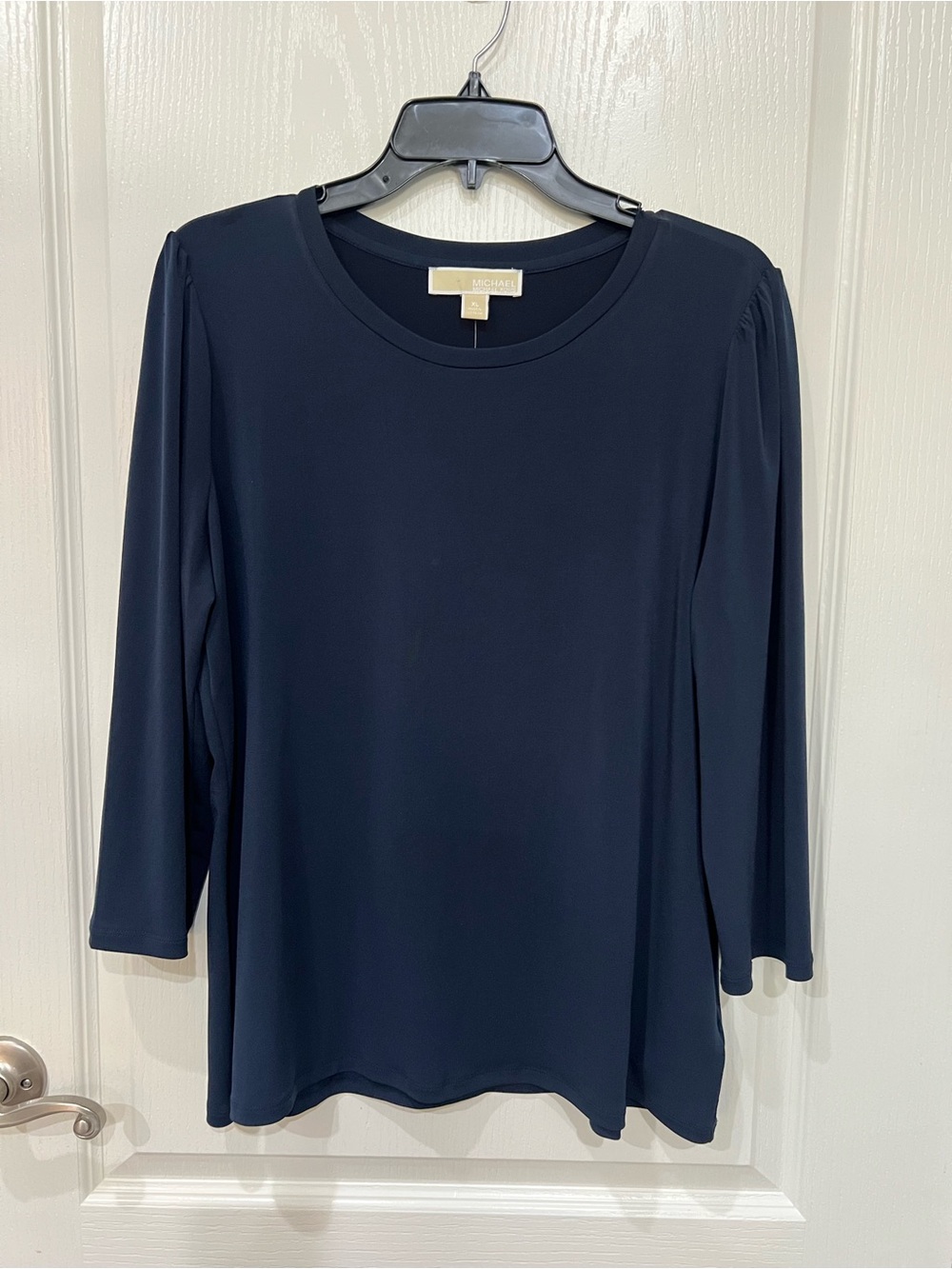 MICHAEL Michael Kors Navy Long-Sleeve Crewneck Blouse (NWT!!)     Size: XL